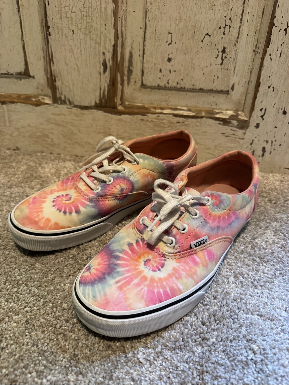 Women’s Tie-Dye Canvas Vans Sneakers in Pastel Pink